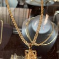 Can you get scammed if you buy gold from some store online?